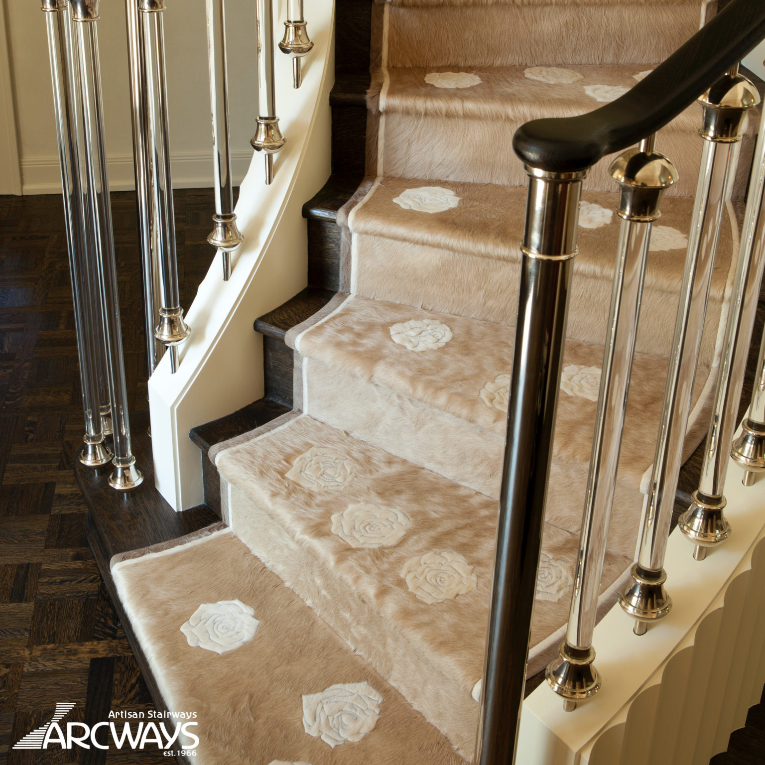 Custom Stairs in Texas : Custom Spiral & Curved Stairs