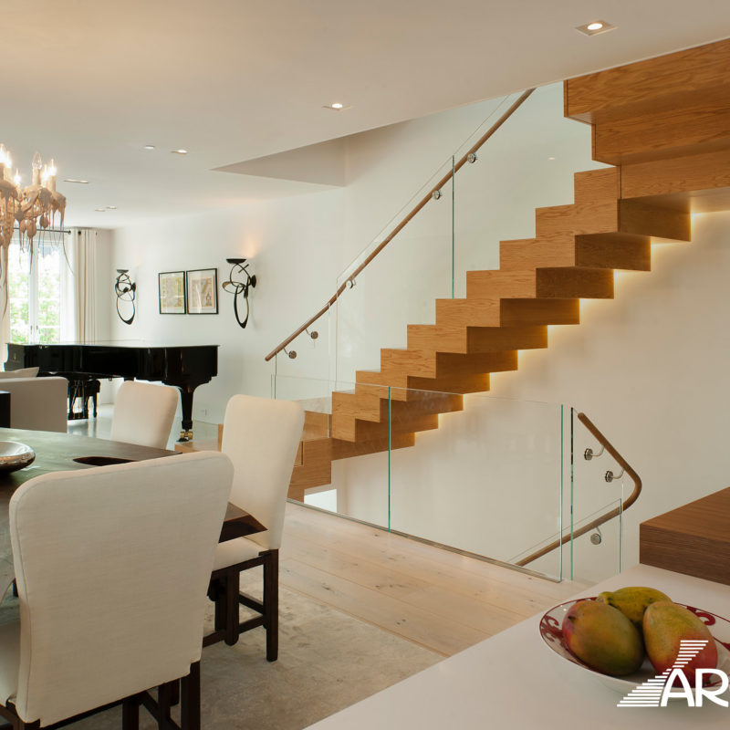 Modern Design Straight ZigZag Staircase in White Oak with Glass Railing | Georgetown, Washington, D.C.
