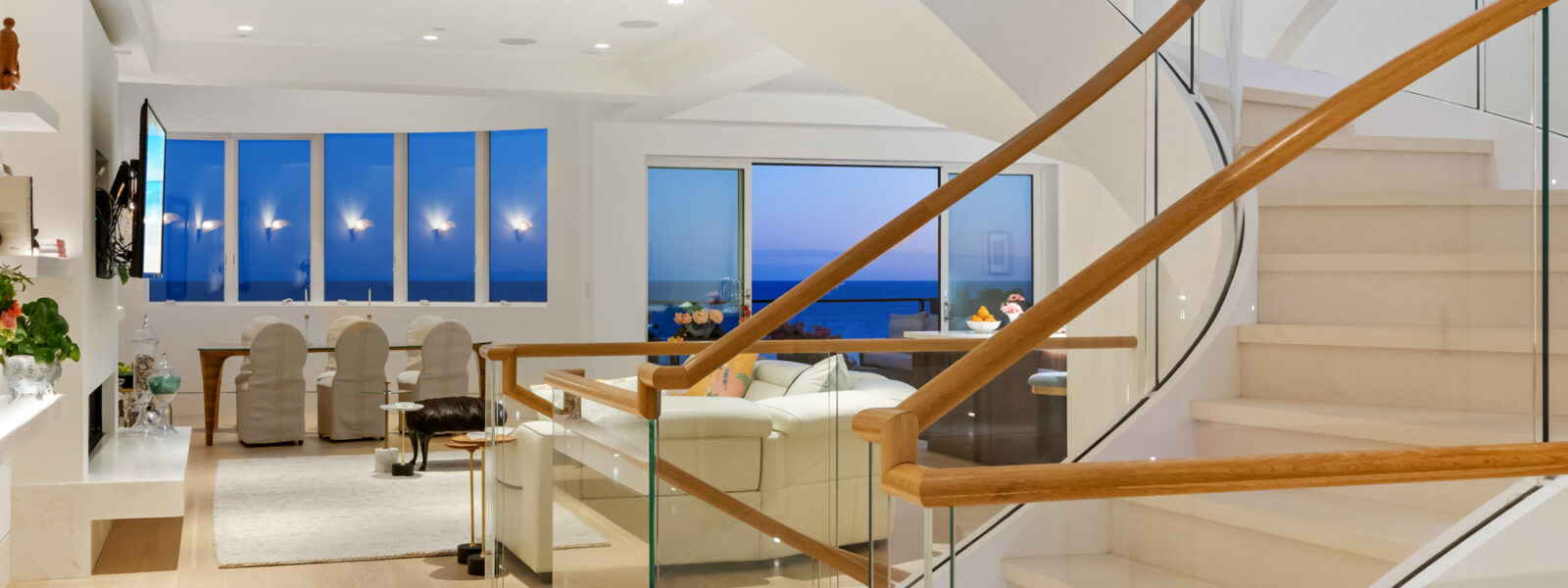 Modern Curved Staircase with Glass | Malibu, California
